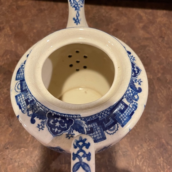 Blue Willow vintage Teapot no lid excellent cond! - Picture 3 of 10